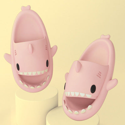 Shark slipper™