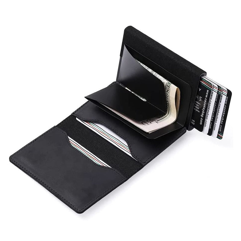 CARD WALLET WITH LOCATION