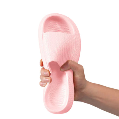 LukSlippers™