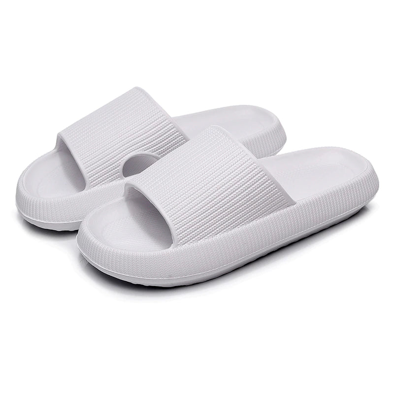 LukSlippers™