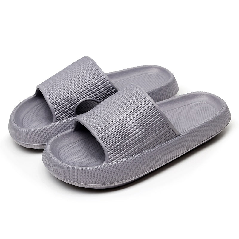 LukSlippers™