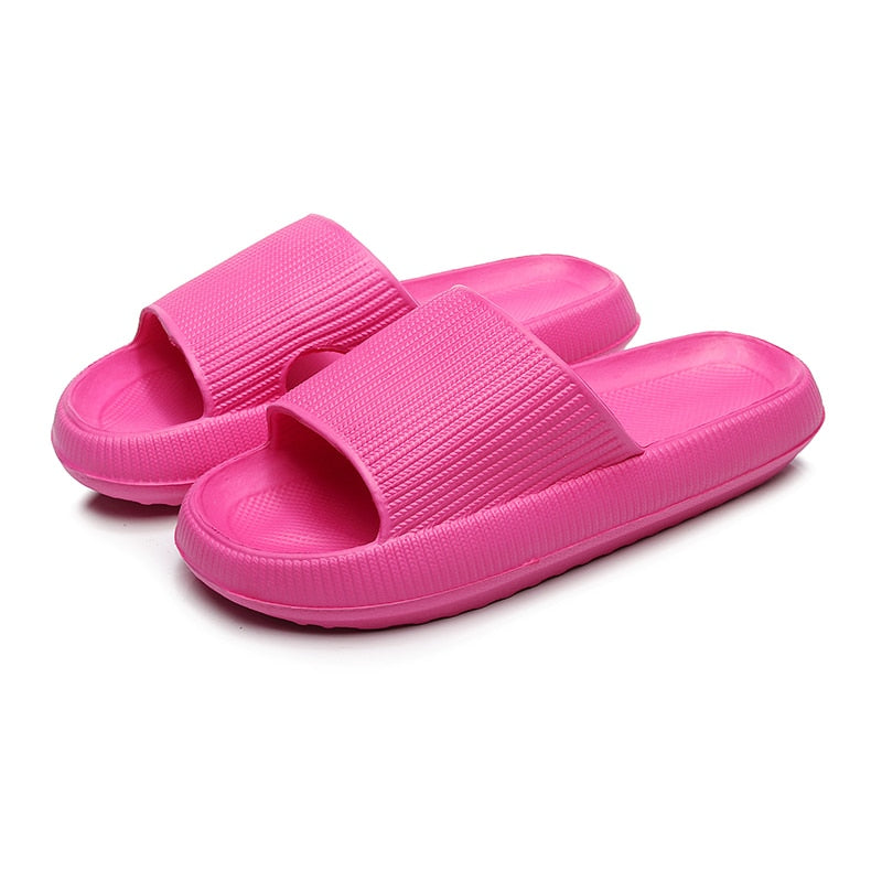 LukSlippers™