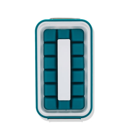 Ice cube maker